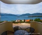 Apartment Radovic, private accommodation in city Radovići, Montenegro